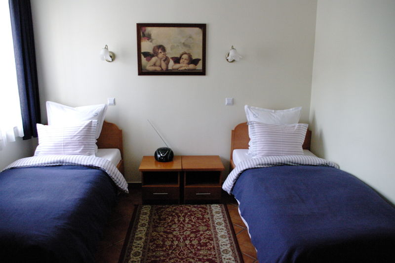 Hotel Lorenzo Krasków Εξωτερικό φωτογραφία
